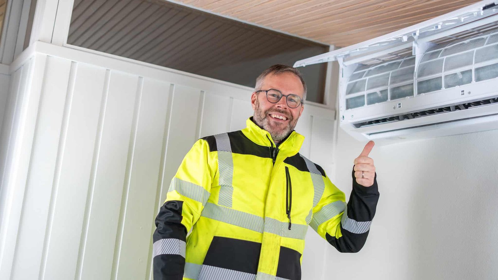 Ilmalämpöpumpun huolto