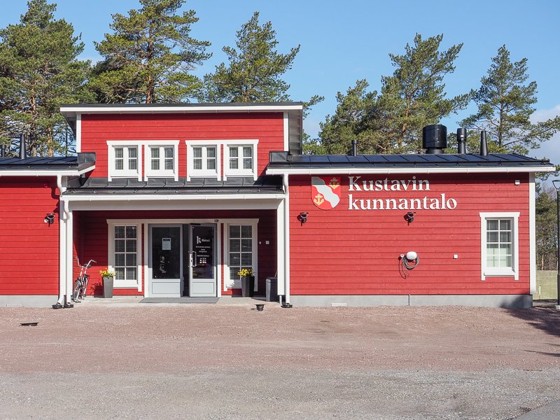 Ilmalampopumppu-Kustavi-asennus-ja-myynti-ExtraEnergia