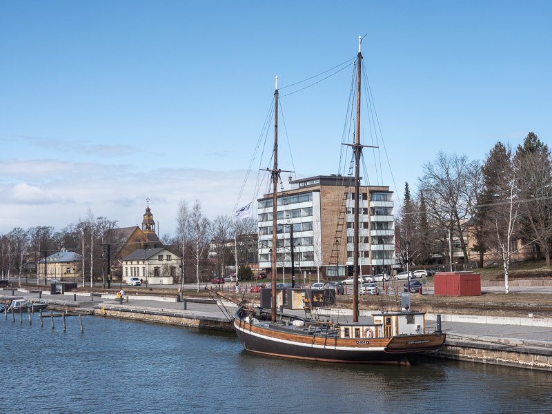 Ilmalampopumppu-Uusikaupunki-asennus-ja-myynti-ExtraEnergia