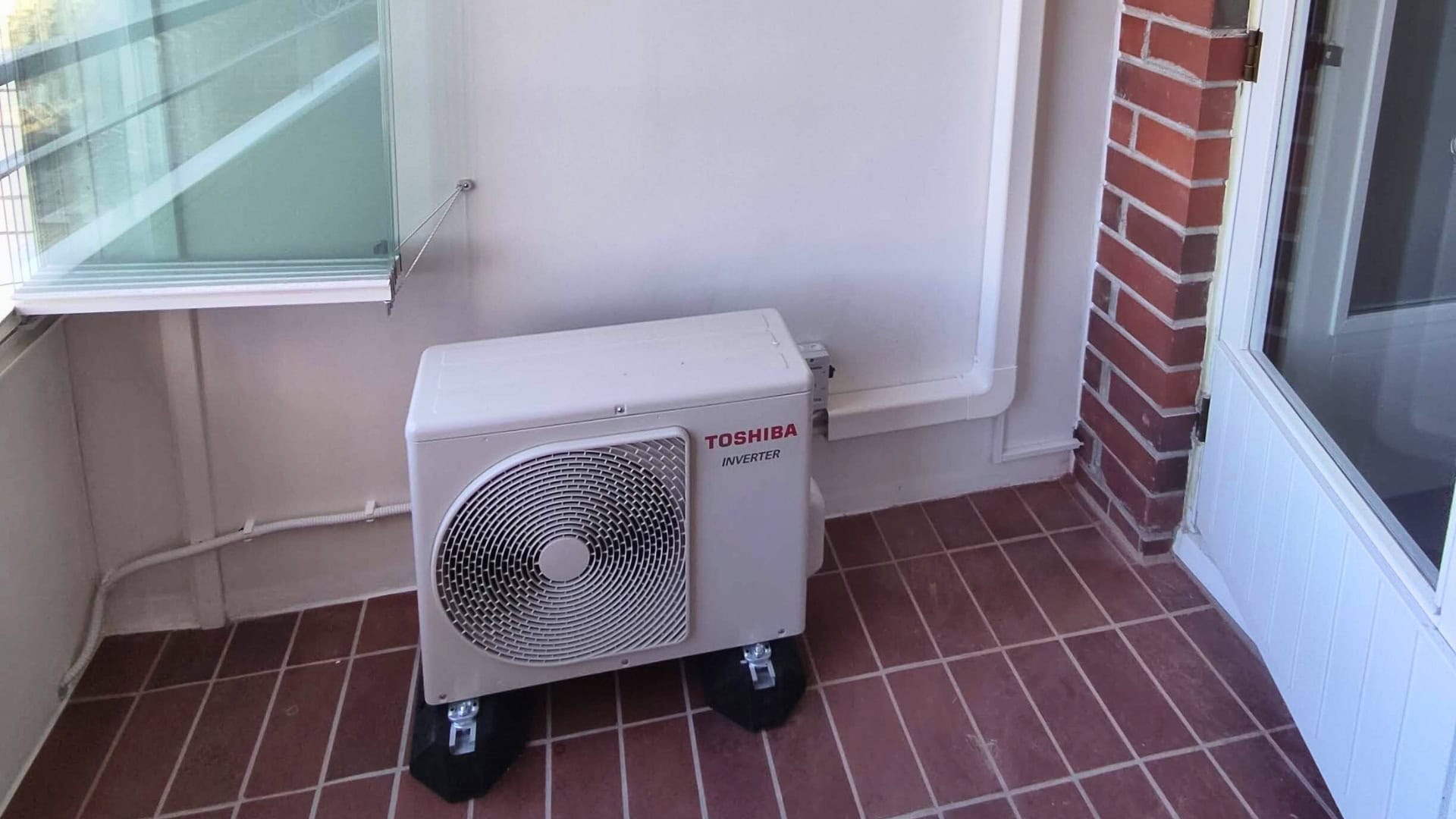 Viilentävä ilmalämpöpumppu kerrostaloon tehokas ratkaisu kesähelteisiin ExtraEnergia